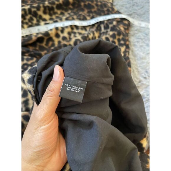 Lafayette 148 Talulah Leopard Print Wool Dress Sz‎ 8 ruffle side - Picture 7 of 9